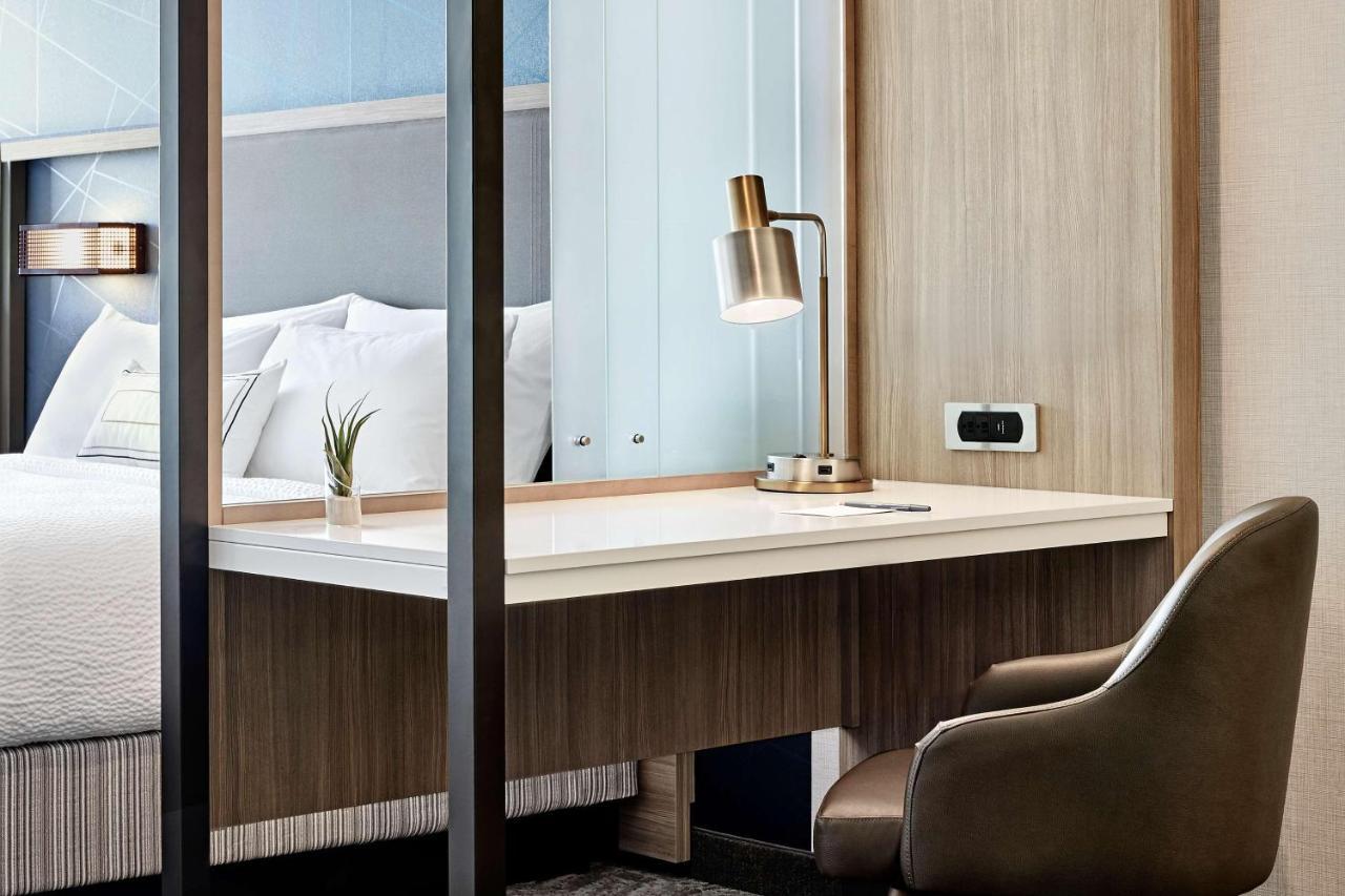 Springhill Suites By Marriott كوتنوود المظهر الخارجي الصورة