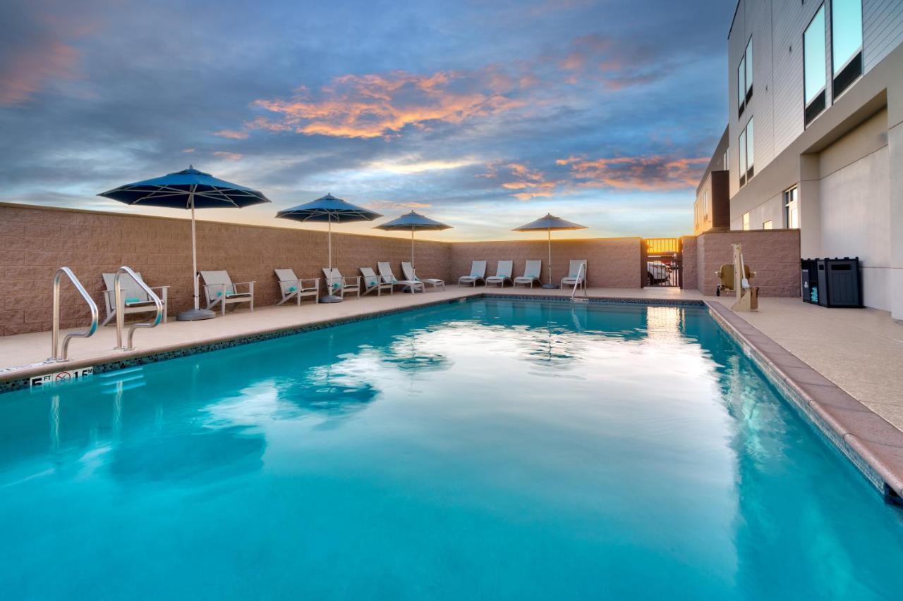 Springhill Suites By Marriott كوتنوود المظهر الخارجي الصورة